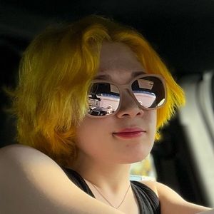 Meet your Posher, Hadley